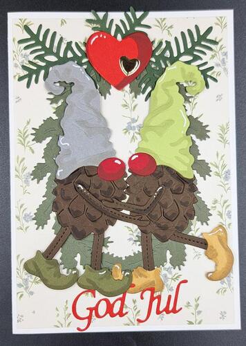 By Lene dies BLD1799 - Pine cone Gnomes