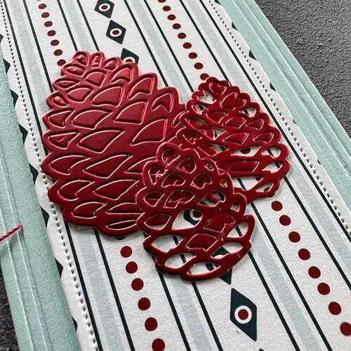 Simple and Basic die SBD701 - Small chubby pine cones (bestilling)